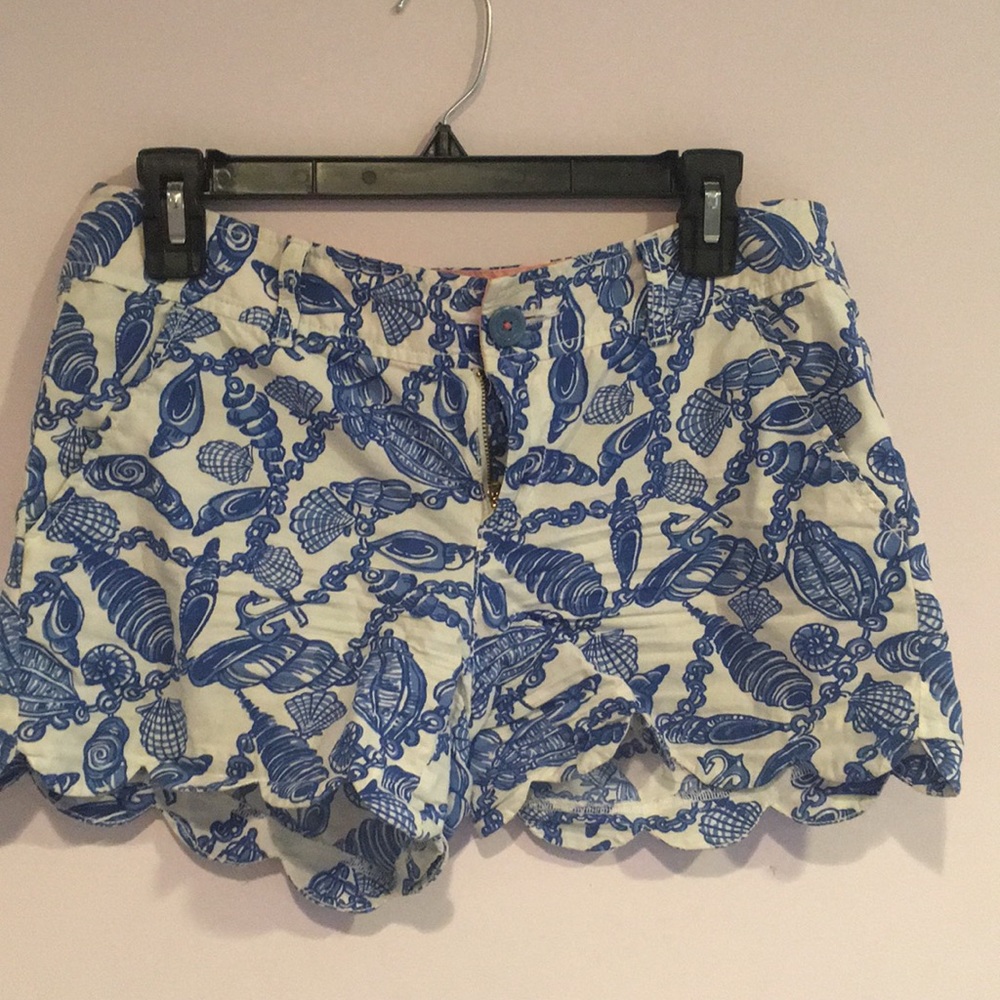 Lilly Pulitzer Scalloped Seashell Shorts